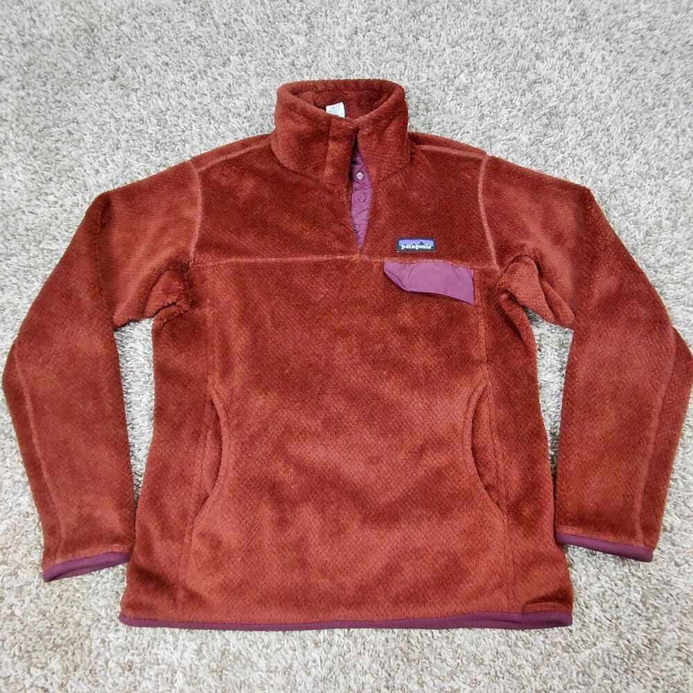 Patagonia Women's Rust Red Pullover Fleece with Plum Accents